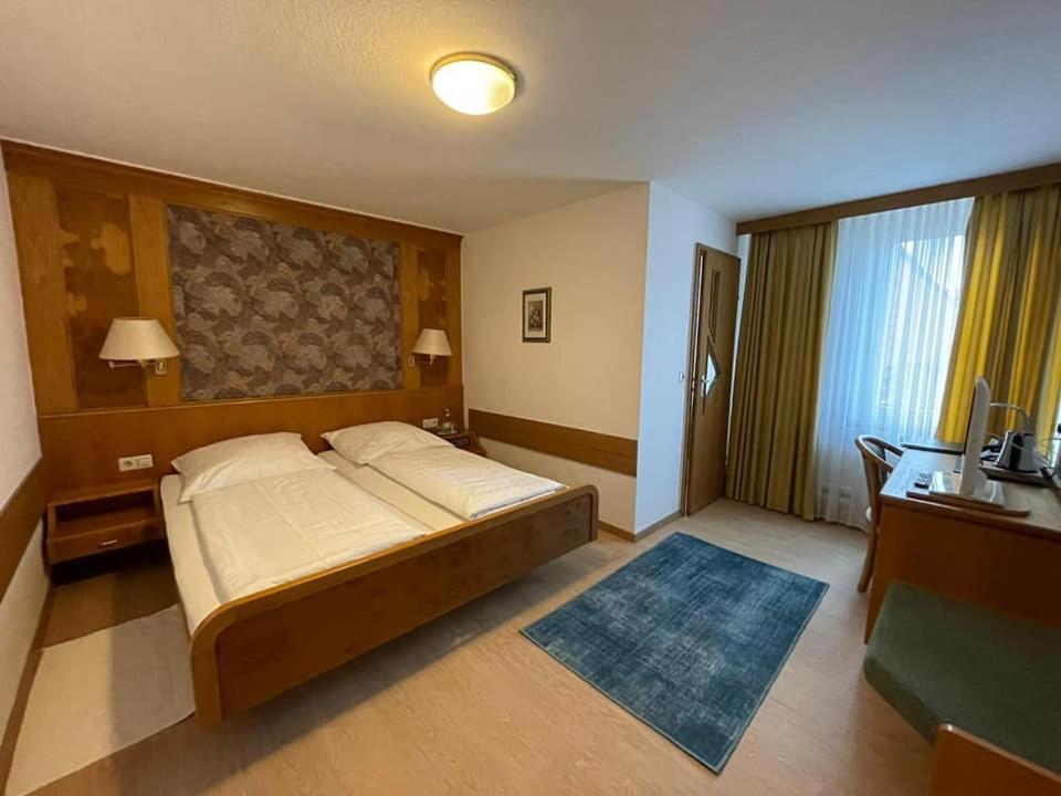 Hotel Wuerttemberger Hof Garni Rottenburg am Neckar Esterno foto
