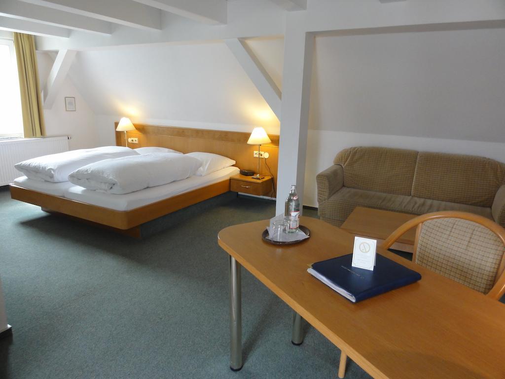 Hotel Wuerttemberger Hof Garni Rottenburg am Neckar Esterno foto